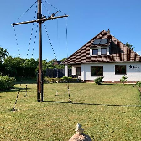 Haus Daheim Utersum Exterior foto
